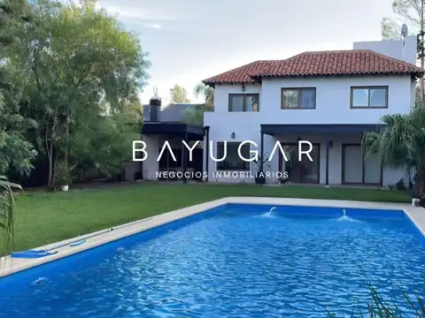 Venta Casa en Barrio Palmares de Pilar