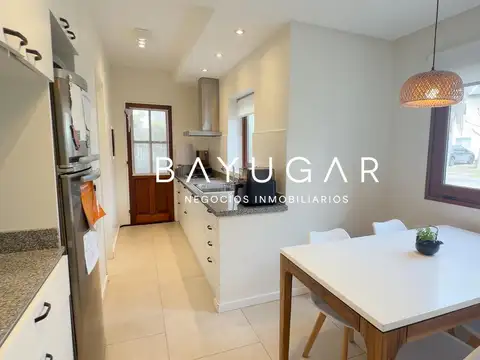 Casa en Venta en Palmares De Pilar, USD 220.000