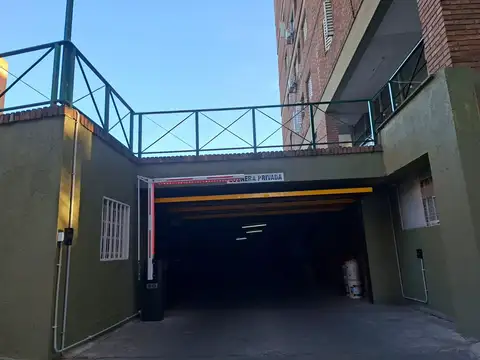 Cochera en Venta en Guemes, Cordoba