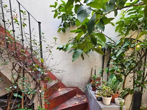 Casa 6 ambientes con 3 baños