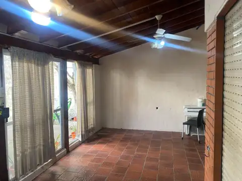 Adolfo Alsina 800