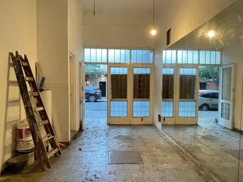 Galpon en Alquiler en Villa Pueyrredón, $ 450.000