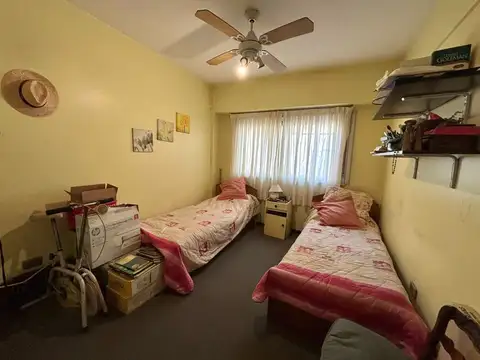 Departamento 4 ambientes con 2 baños