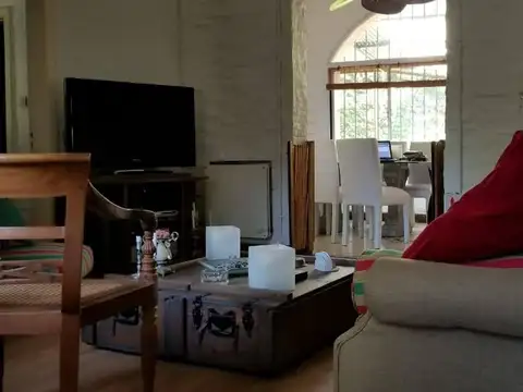 Depto Tipo Casa en Alquiler de 1 dormitorio