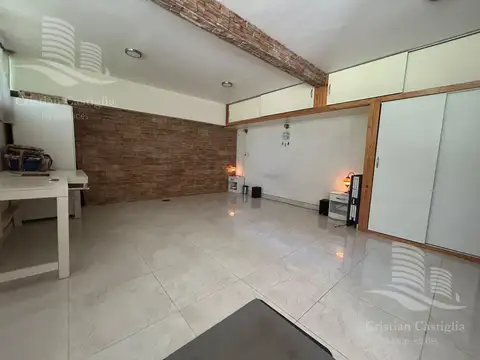 Casa 3 ambientes con 2 baños