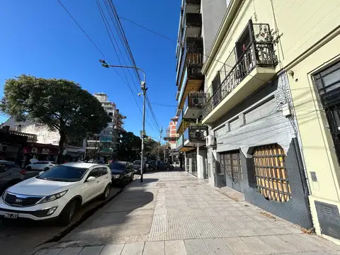 LOCALES - A LA CALLE - VILLA ORTUZAR, CAPITAL FEDERAL