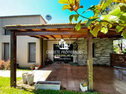 Casa en Venta en Manzanares, USD 175.000