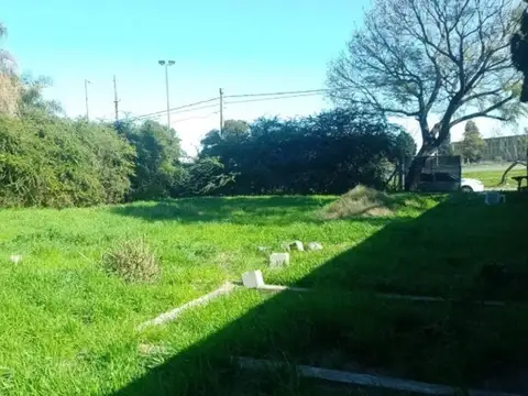 Terreno en Venta, FOS 33