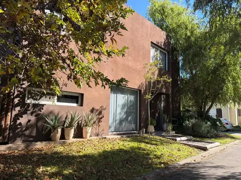 VENTA CASA 4AMB B°CALIFORNIA VILLAGE APTO CREDITO
