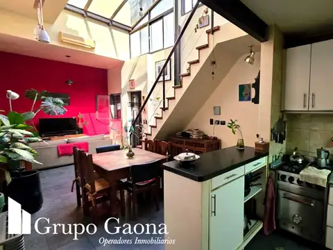 Depto Tipo Casa en Venta 80 años