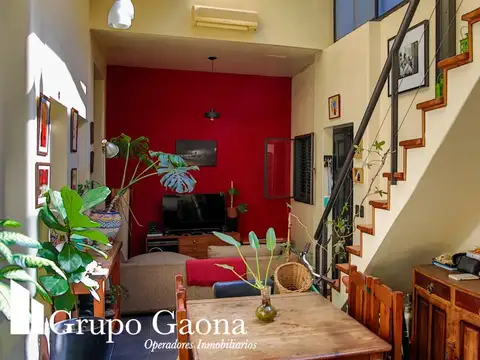 Depto Tipo Casa en Venta de 4 ambientes