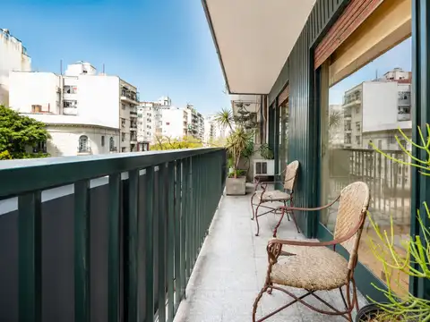 Venta dpto. 4 ambientes balcón dependencia Palermo