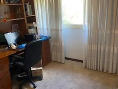 Casa 4 ambientes con 4 baños