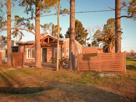 ALQUILA  - DOS DORMITORIOS - LA CAROLINA