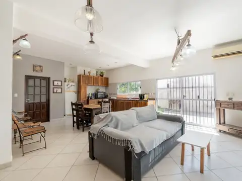 VENTA CASA EN CASTELAR