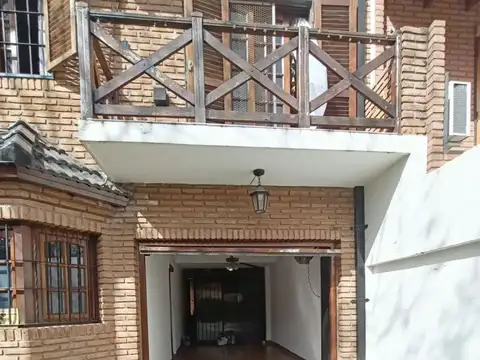 Casa en Venta en Castelar, USD 289.000
