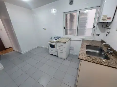 Departamento en Alquiler con 1 cocheras