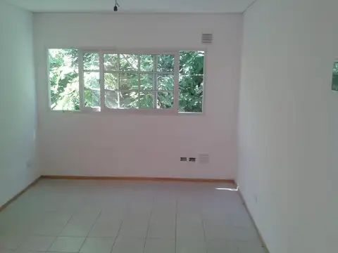 Darragueira 2000 01-04: Monoambiente 