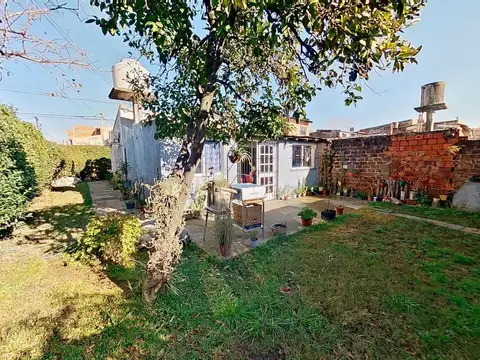 VENTA CASA GONZALEZ CATAN 4 AMB  PATIO PERMUTA