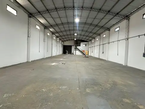 Galpon en Alquiler en Córdoba, $ 2.000.000