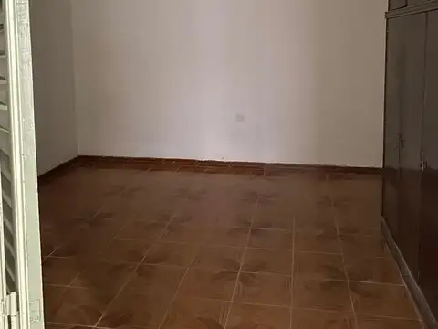 Depto Tipo Casa en Alquiler de 1 dormitorio