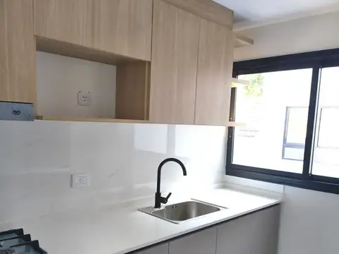 Depto Tipo Casa en Venta de 4 ambientes