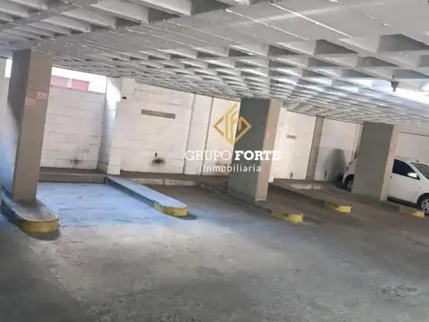 Cochera a la Venta  zona centrica