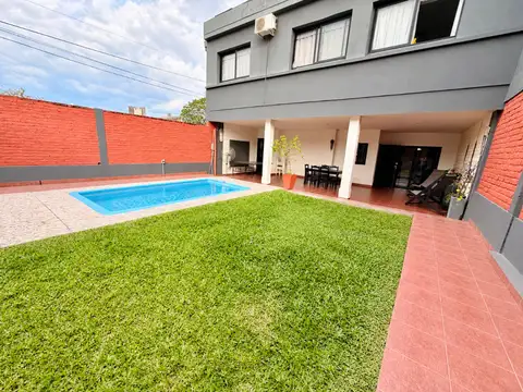 Venta casa 3 dormitorios b odontologico pileta