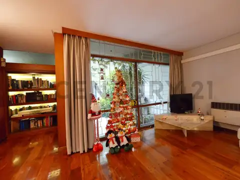 Casa en Alquiler de 4 dormitorios