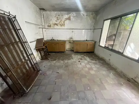 Depto Tipo Casa en Venta 40 años