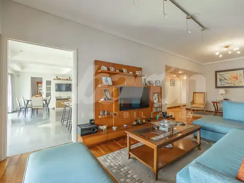 Departamento en Venta con 2 cocheras