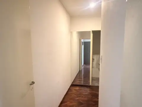 Departamento en Alquiler en Primera Sección, $ 540.000