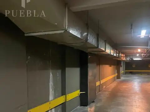 Cochera privada en Microcentro en Capital Federal, Buenos Aires.