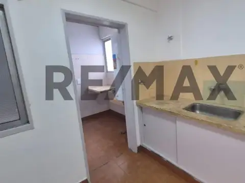 Departamento 7 ambientes con 2 baños