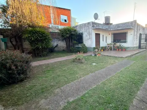 CASA EN VENTA ISIDRO CASANOVA