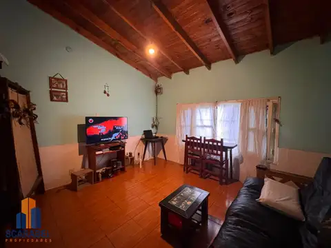Casa 3 ambientes con 1 baño