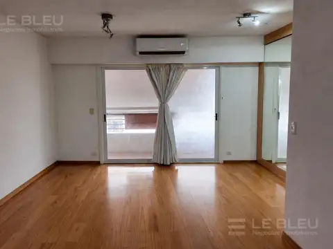 Departamento en Venta con 1 cochera