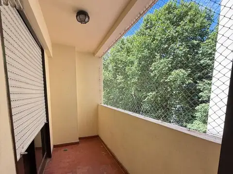 2 AMBIENTES SUPER LUMINOSO