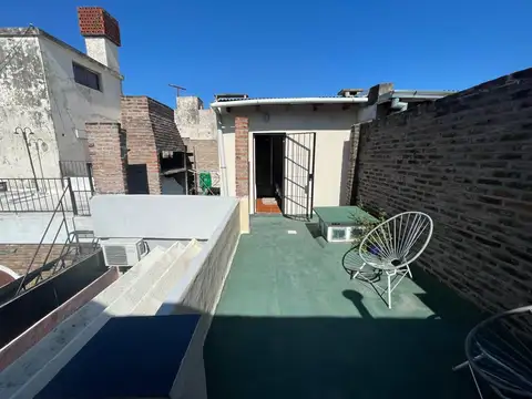 Depto Tipo Casa en Venta al Este