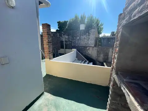 Depto Tipo Casa 3 ambientes con 1 baño