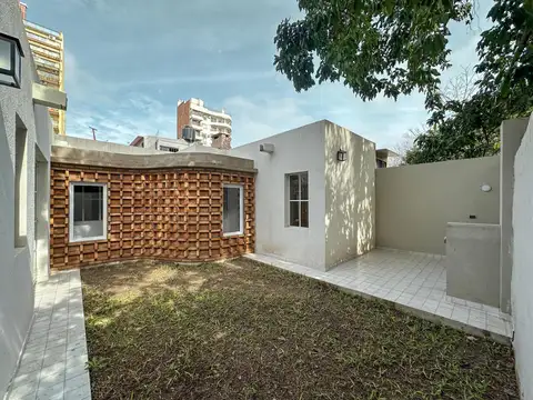 Casa 3 ambientes con 2 baños