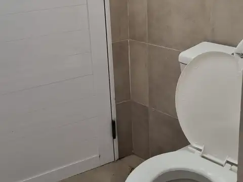 Depto Tipo Casa en Venta con 1 cocheras