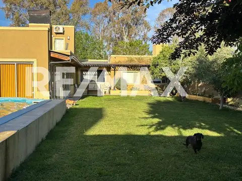 Casa en Venta en Centenario, USD 400.000