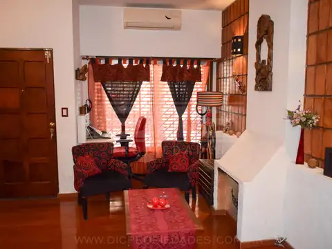 Olaguer y Feliu al 4600 entre Baigorria y Carlos Tejedor