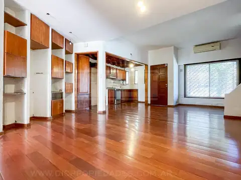 Olaguer y Feliu al 4600 entre Baigorria y Carlos Tejedor