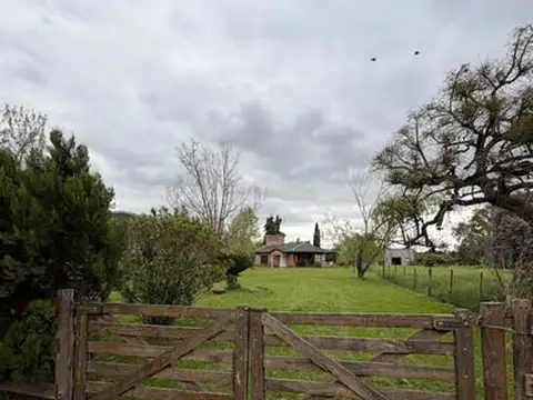 Casa quinta en  venta en BARADERO - APTA CREDITO HIPOTECARIO