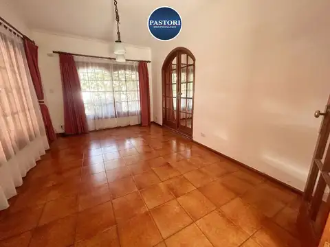 Casa en Alquiler 40 años