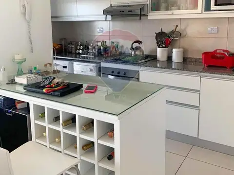 Departamento 4 ambientes con 2 baños