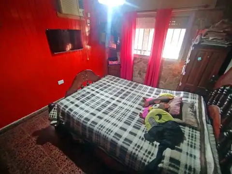 VENTA CASA DOS DORMITORIOS, PILETA Y QUINCHO