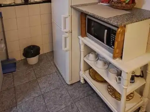 Marcelo Torcuato De Alvear 900